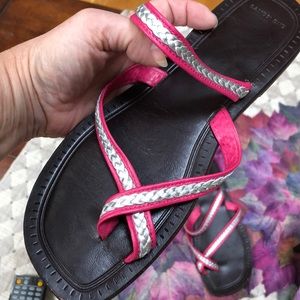 LANDS END CRISS CROSS FLAT SANDAL